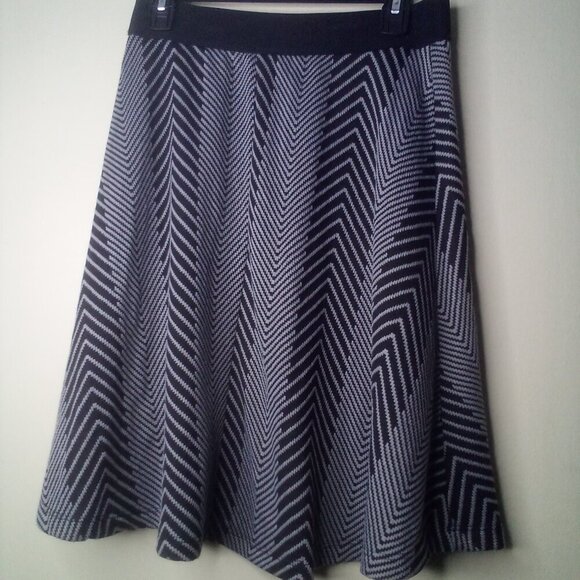 Gilli Skirt Women M Pull On Elastic Waist Stretch Black Gray - Picture 4 of 14